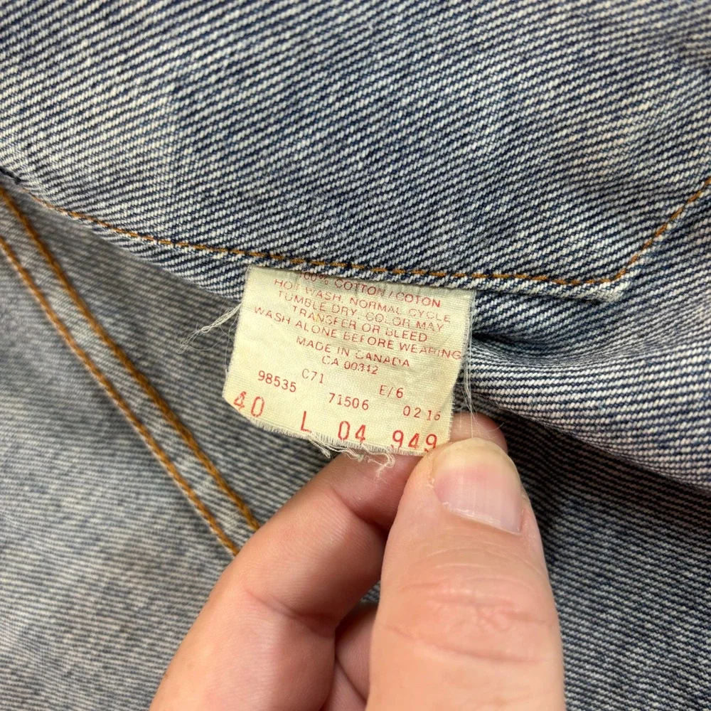Levi's 71506‎ 0216 Vintage Trucker Jacket Men's 40 Made in Canada Denim Distress